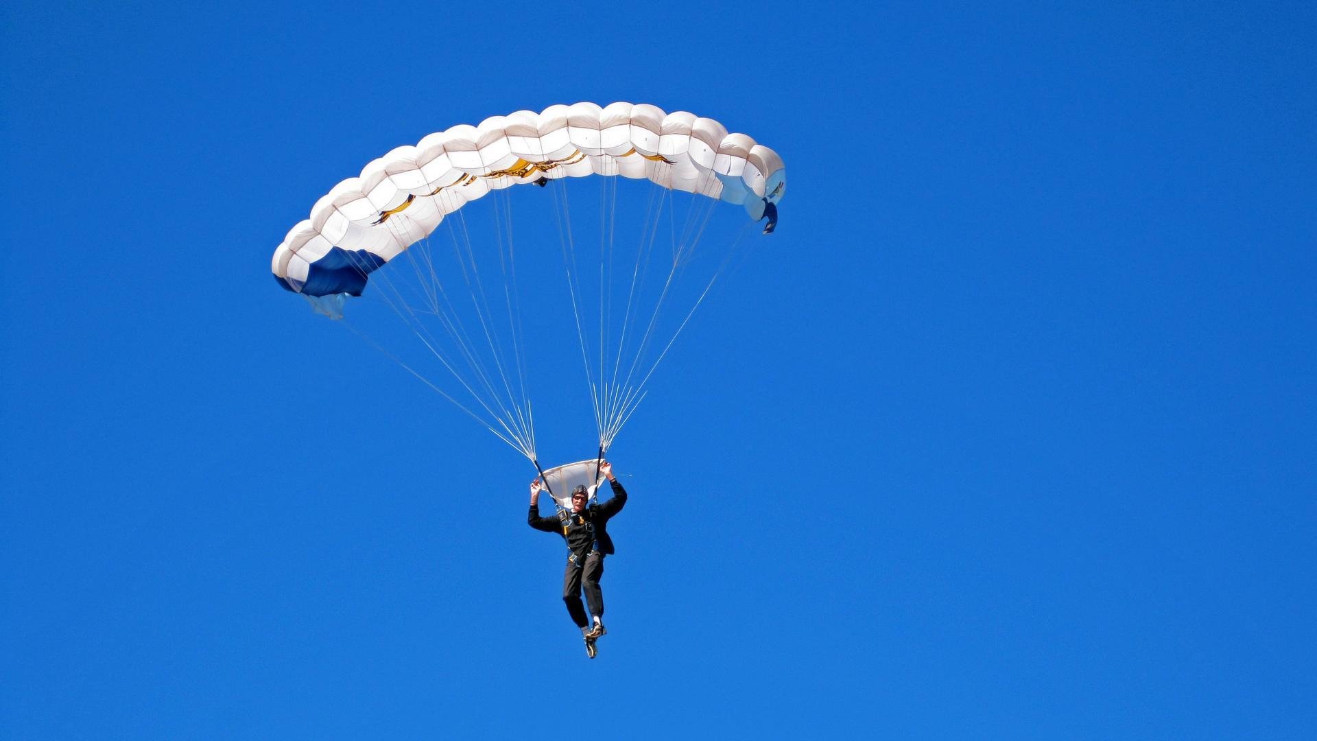 意外与唯一的交织，泰国队轻取丹麦背后，陈雨菲如何扛起全队